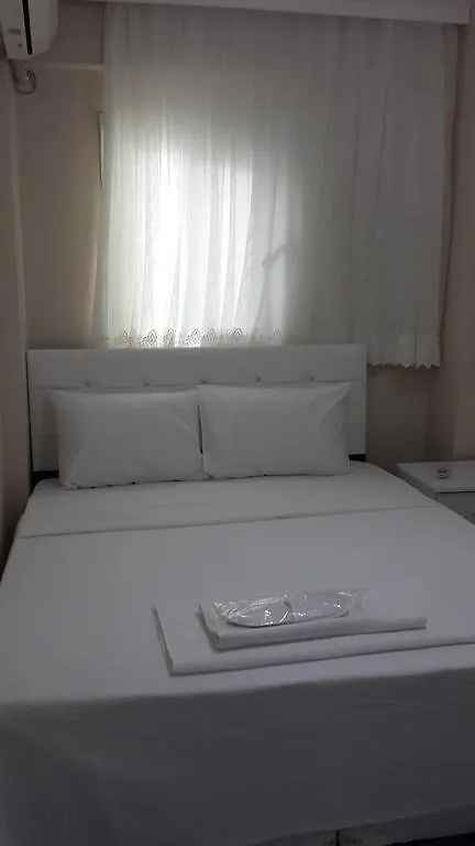 Istanbul Grand Apart 0*,