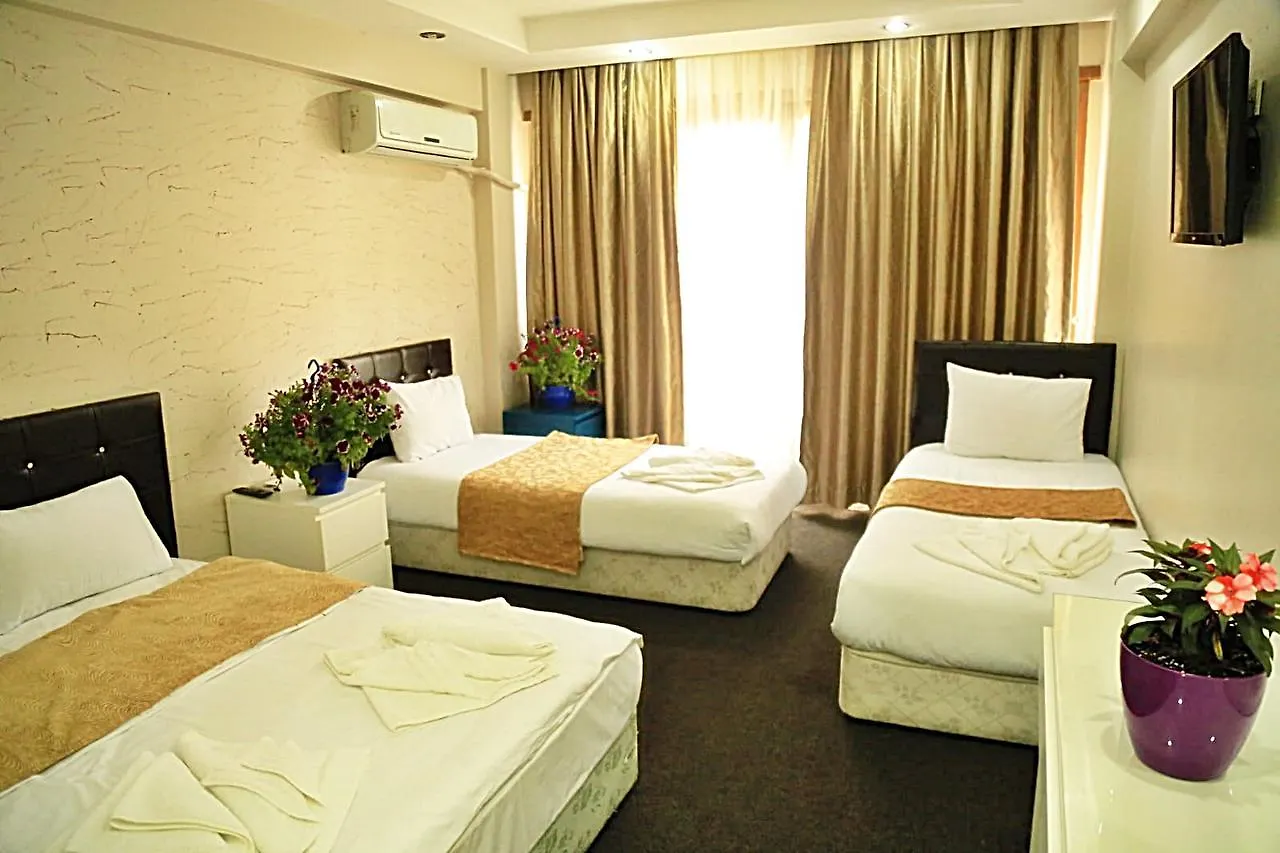 Istanbul Grand Apart 0*,